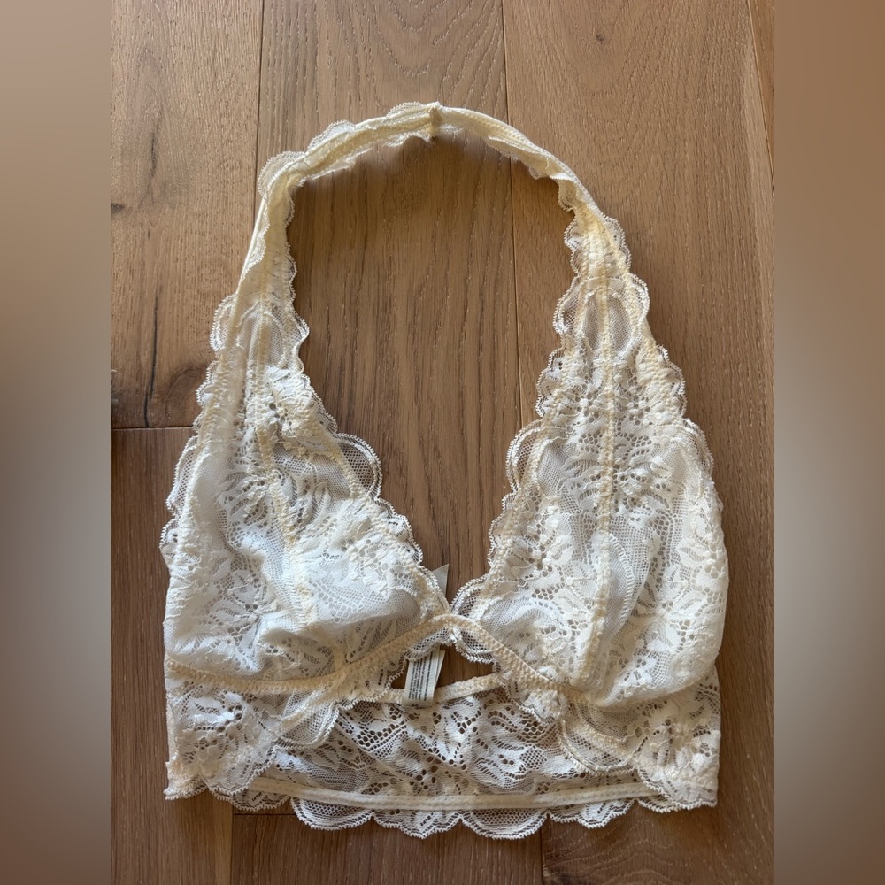 Elegant Cream Lace Bralette